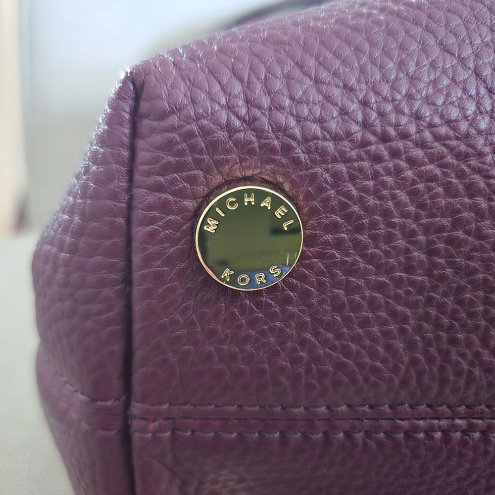 NWT Michael Kors Plum Leather Shoulder Bag and Wallet - Picture 8 of 8